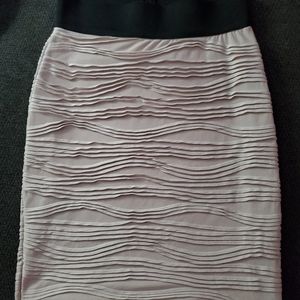 H&M stretch detail skirt